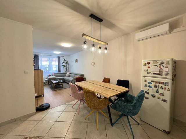 Eladó téglalakás, Budapesten, VI. kerületben, Rózsa utcában