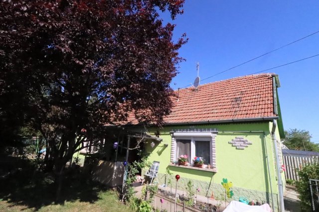 Eladó családi ház, Albertirsán 58 M Ft, 3+1 szobás