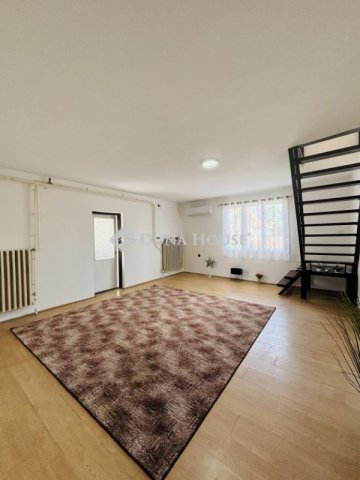 Eladó családi ház, Derecskén 87.9 M Ft, 5 szobás
