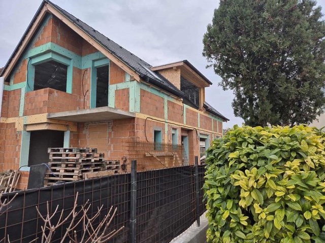 Eladó családi ház, Budapesten, XVI. kerületben 257 M Ft