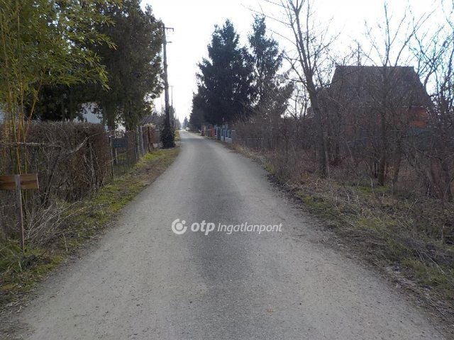 Eladó telek, Jután 2.1 M Ft / költözzbe.hu