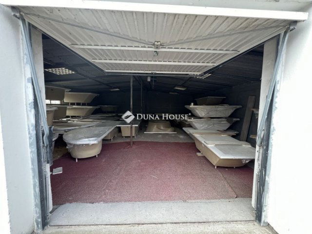 Eladó ipari ingatlan, Szegeden 179 M Ft / költözzbe.hu