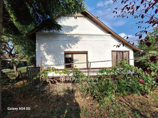 Eladó családi ház, Tiszaörsön 8.9 M Ft, 2 szobás