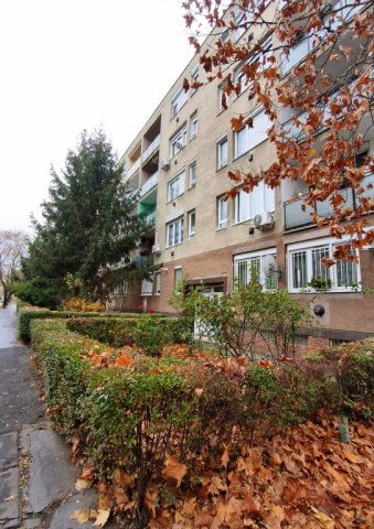 Eladó téglalakás, Budapesten, IV. kerületben, Reviczky utcában