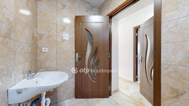 Eladó családi ház, Nagykállóban 31 M Ft, 2 szobás