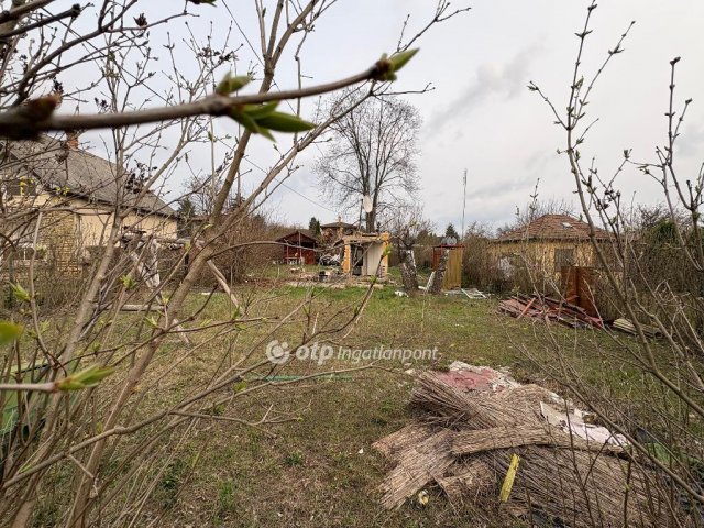 Eladó telek, Velencén 38.5 M Ft / költözzbe.hu