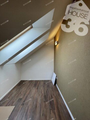 Eladó iroda, Kecskeméten 98 M Ft, 6 szobás / költözzbe.hu