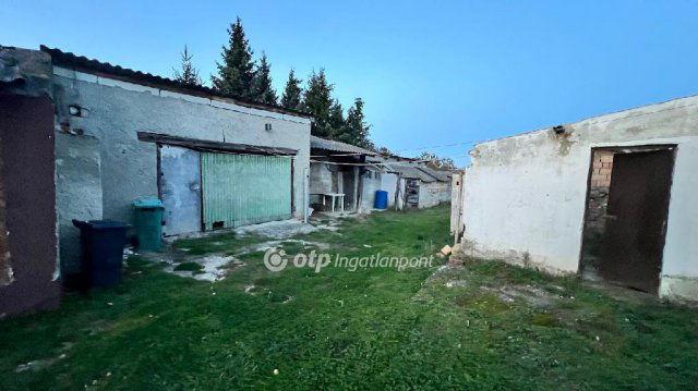 Eladó családi ház, Marcalgergelyin 31 M Ft, 2+1 szobás