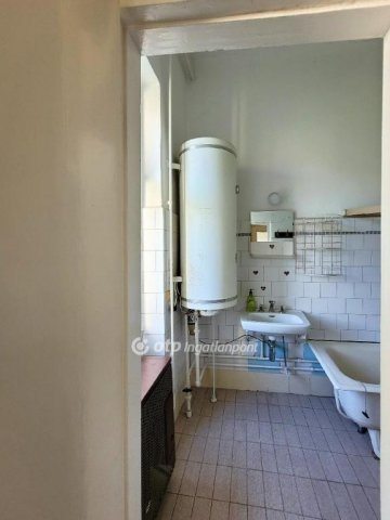 Eladó családi ház, Hajdúnánáson 35 M Ft, 4 szobás
