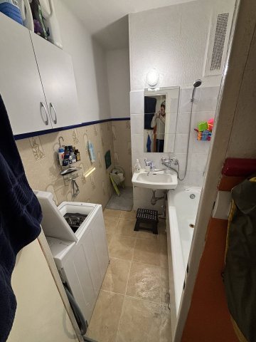 Eladó panellakás, Dunaújvárosban 25.9 M Ft, 1 szobás
