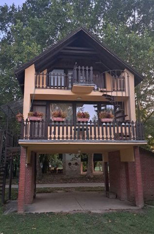 Eladó nyaraló, Csongrádon 29 M Ft, 1+2 szobás