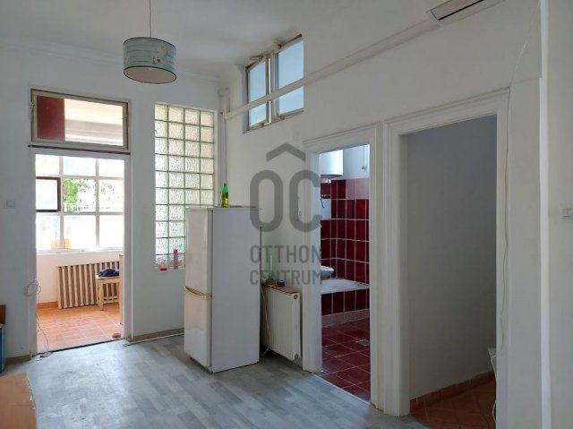 Eladó téglalakás, Budapesten, XV. kerületben 75.5 M Ft, 3 szobás