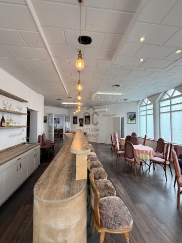 Eladó családi ház, Kecskeméten 179.9 M Ft, 6 szobás