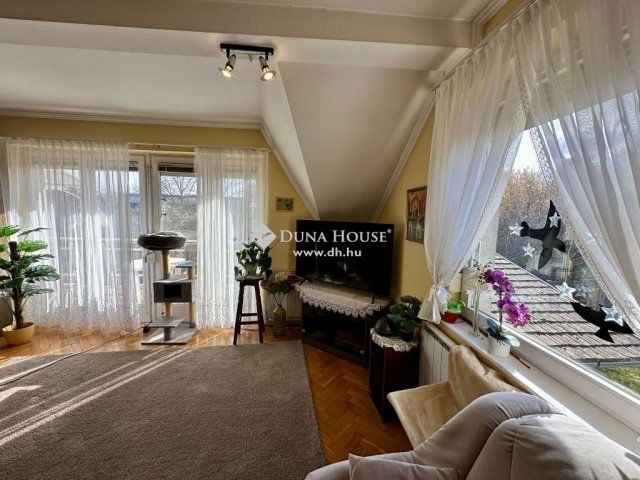 Eladó családi ház, Szentendrén 159 M Ft, 4 szobás