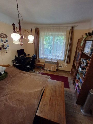 Eladó családi ház, Ráckeresztúron 44.9 M Ft, 2+1 szobás