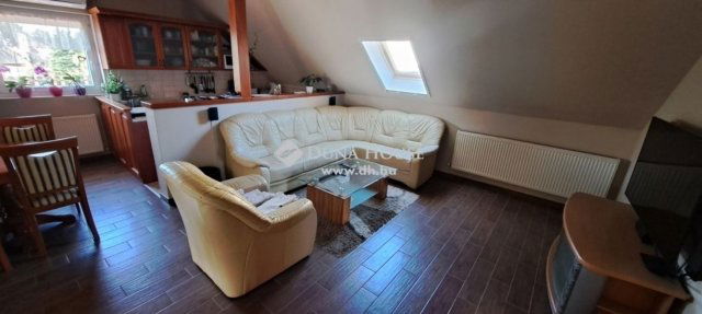 Eladó családi ház, Budaörsön 199 M Ft, 7 szobás