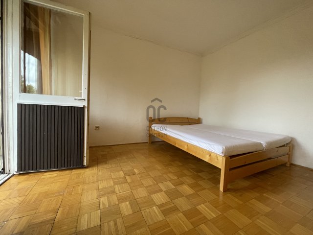 Eladó panellakás, Gyöngyösön 35.85 M Ft, 2 szobás