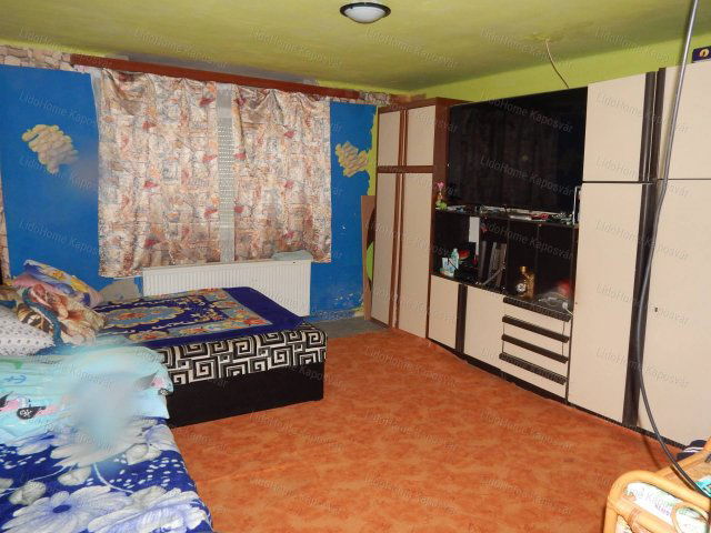 Eladó családi ház, Nagybajomban 12.5 M Ft, 7 szobás