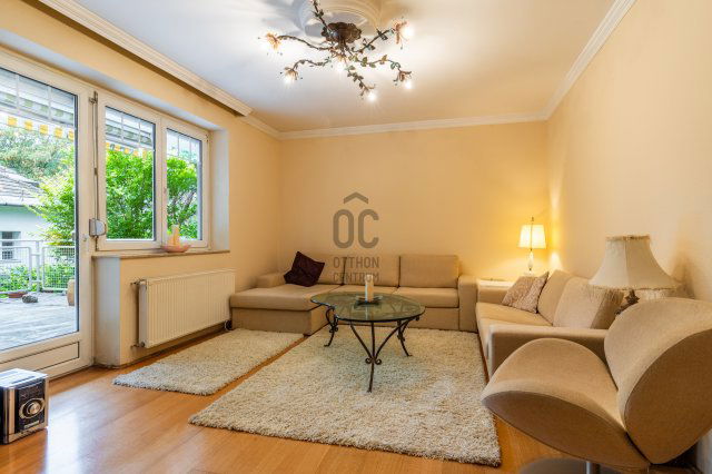 Eladó téglalakás, Budapesten, II. kerületben, Trombitás úton