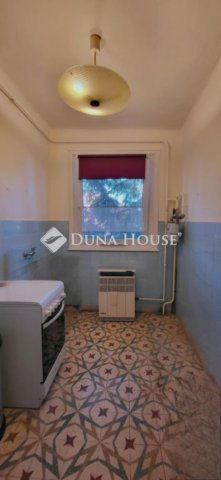 Eladó családi ház, Dunakeszin 179.9 M Ft, 6 szobás