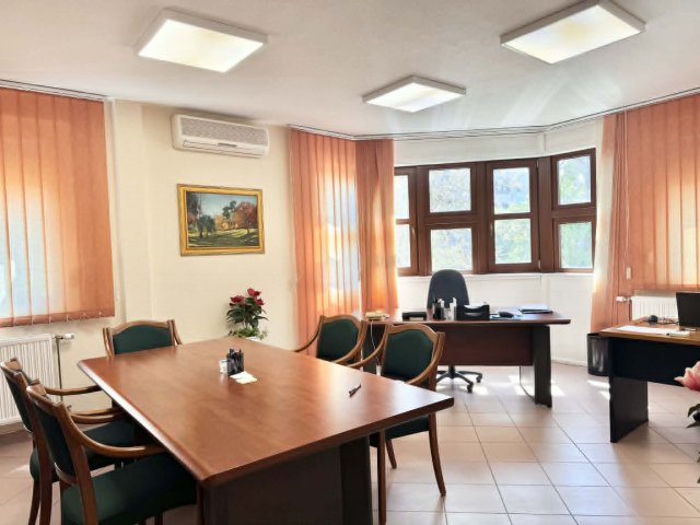 Eladó panellakás, Debrecenben, Teleki utcában 71.9 M Ft, 3 szobás