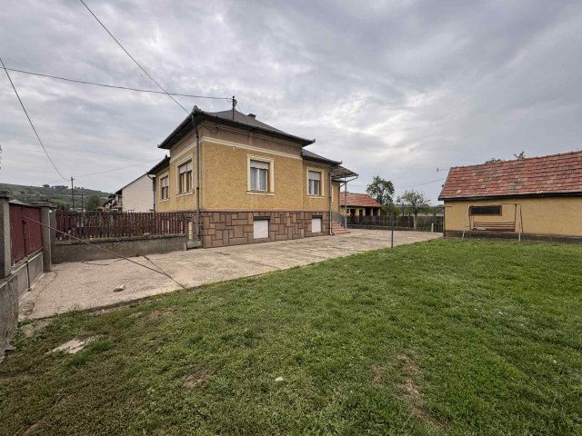 Eladó családi ház, Sajókazán 16.5 M Ft, 3 szobás