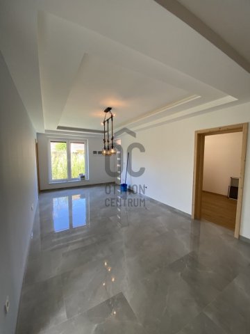 Kiadó téglalakás, albérlet, Cegléden 260 E Ft / hó, 2 szobás
