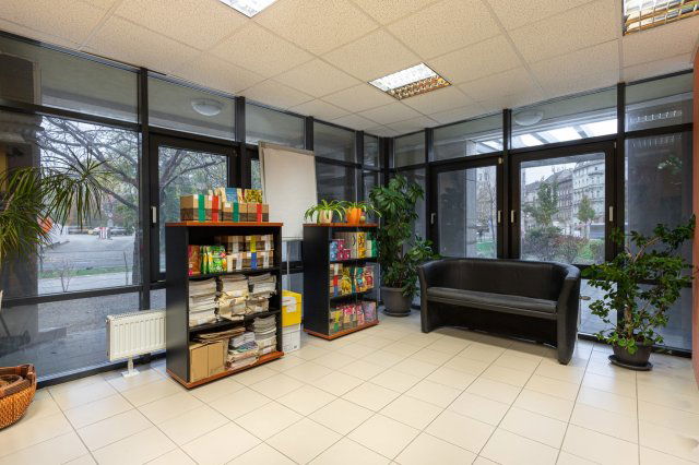 Kiadó üzlethelyiség, XIV. kerületben, Istvánmezei úton