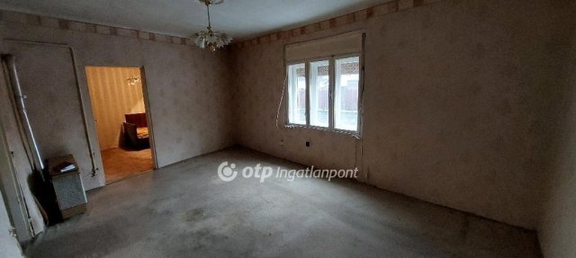 Eladó családi ház, Nagykanizsán 12 M Ft, 1+1 szobás