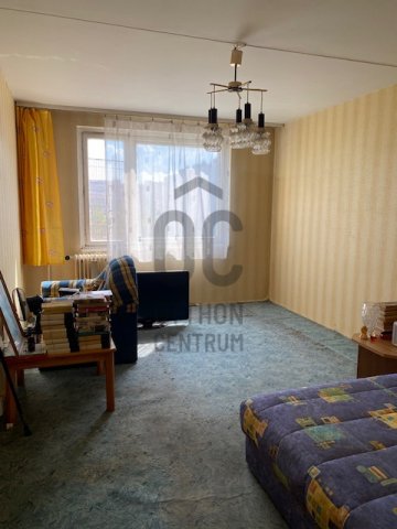 Eladó panellakás, Debrecenben 52 M Ft, 3 szobás