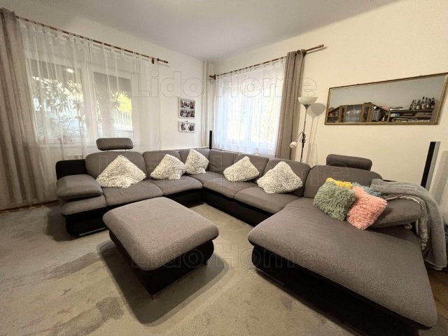 Eladó családi ház, Fonyódon 129 M Ft, 7+2 szobás