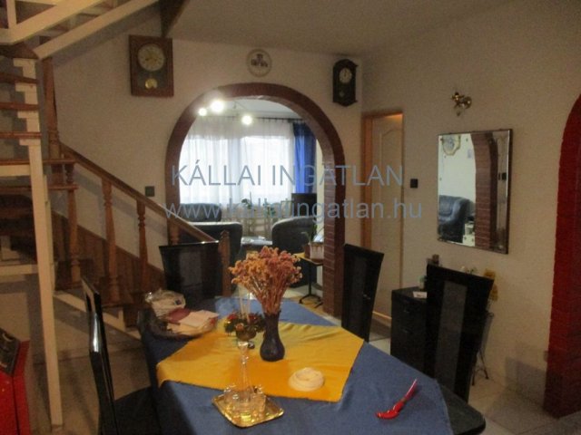 Eladó téglalakás, Nyíregyházán 59.9 M Ft, 3+1 szobás