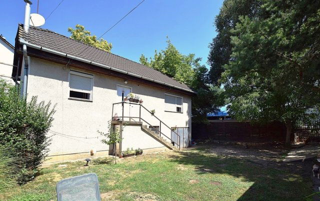 Eladó családi ház, Debrecenben 128 M Ft, 4 szobás