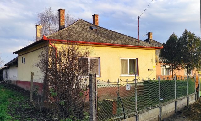 Eladó családi ház, Nagykállóban 25 M Ft, 3+1 szobás