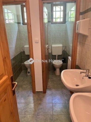 Eladó hotel, Bólyban 220 M Ft, 9 szobás / költözzbe.hu