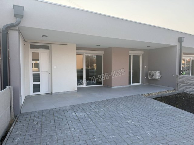 Eladó téglalakás, Hatvanban 46.6 M Ft, 2 szobás