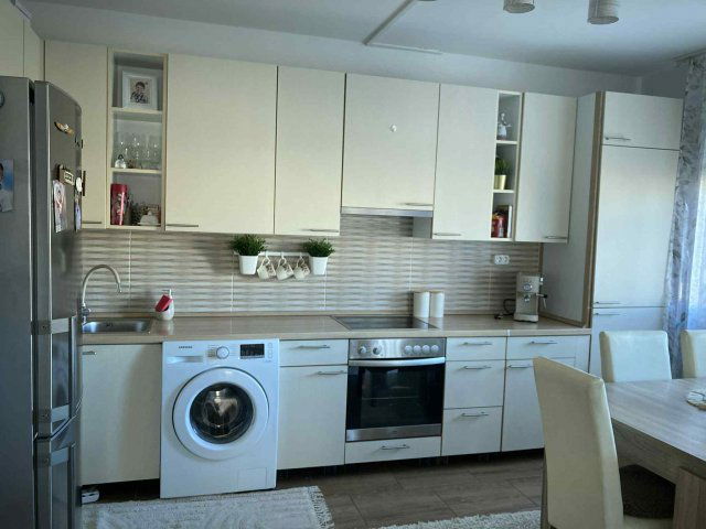 Eladó panellakás, Debrecenben 62.9 M Ft, 2 szobás