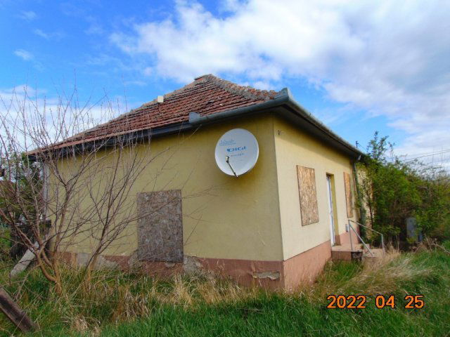 Eladó családi ház, Poroszlón, Dobosok útján 18.94 M Ft