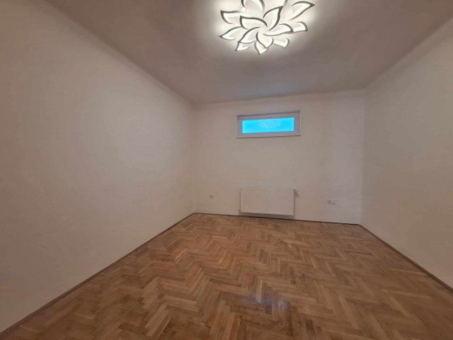 Eladó családi ház, Makón 85 M Ft, 2+1 szobás