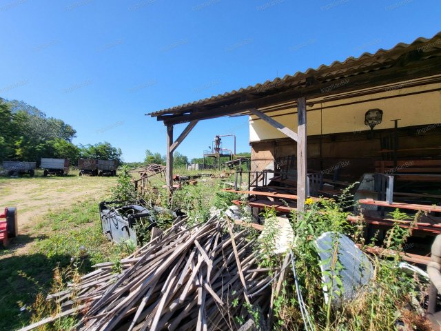 Eladó ipari ingatlan, Nyírmadán 150 M Ft / költözzbe.hu