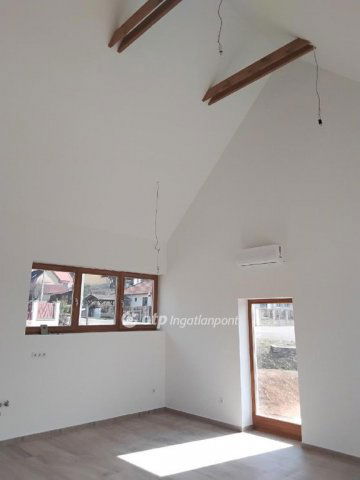 Eladó ikerház, Felsőtárkányban 110 M Ft, 3 szobás