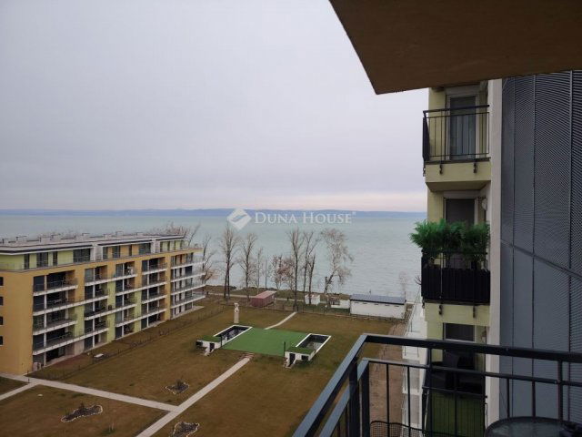 Eladó panellakás, Siófokon, Liszt Ferenc sétányon 99.9 M Ft