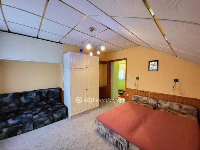 Eladó családi ház, Siófokon 135 M Ft, 5 szobás