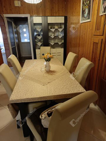 Eladó téglalakás, Szentesen 58 M Ft, 4 szobás