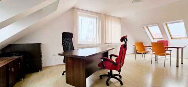 Kiadó családi ház, albérlet, Kecskeméten 450 E Ft / hó