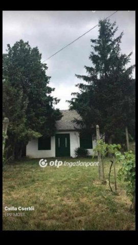 Eladó nyaraló, Lepsényben 28.699 M Ft, 1+1 szobás