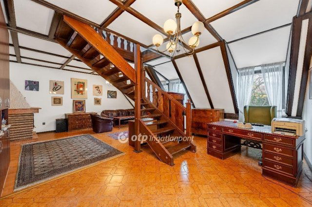 Eladó téglalakás, Budapesten, II. kerületben 179.9 M Ft