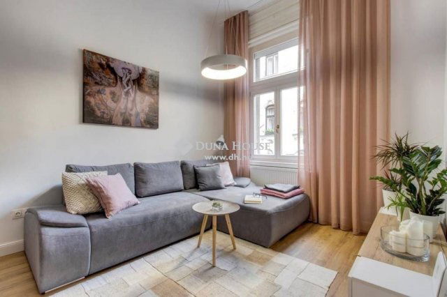 Eladó téglalakás, Budapesten, VI. kerületben 144.99 M Ft