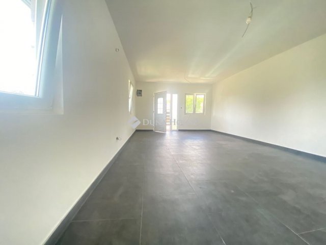 Eladó családi ház, Őrbottyánban 68 M Ft, 3 szobás