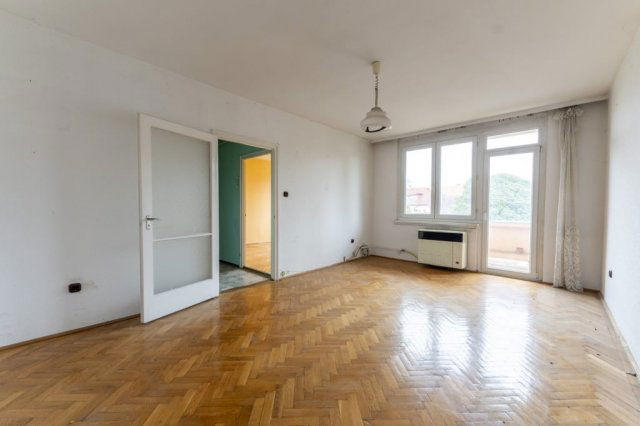 Eladó téglalakás, Székesfehérvárott 52.9 M Ft, 2 szobás